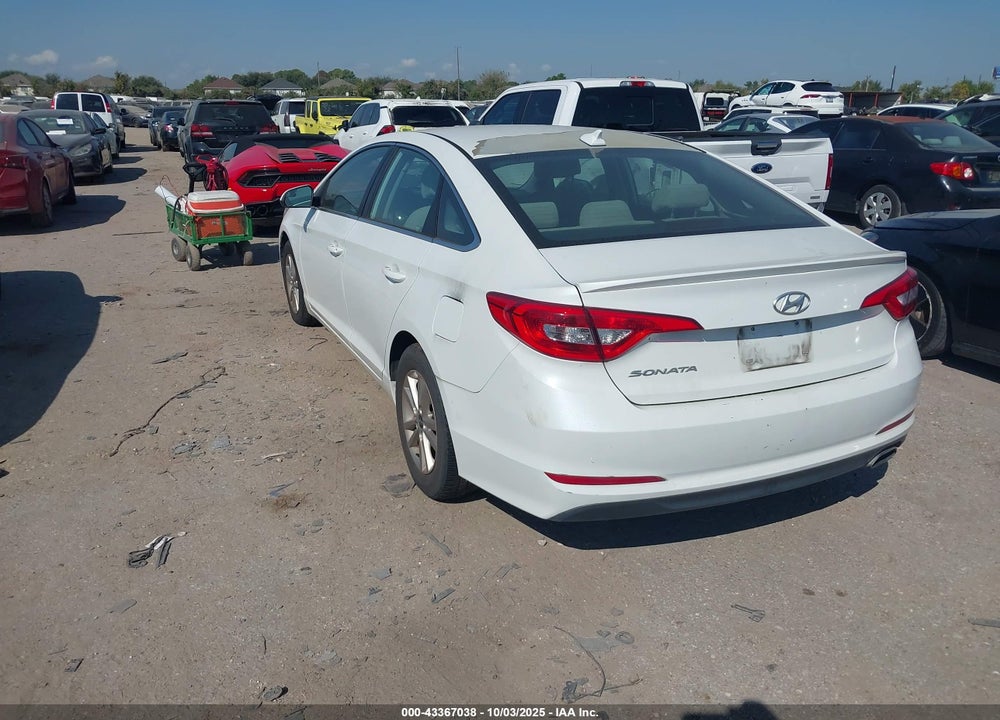 2016 HYUNDAI SONATA VIN: 5NPE24AF1GH370283