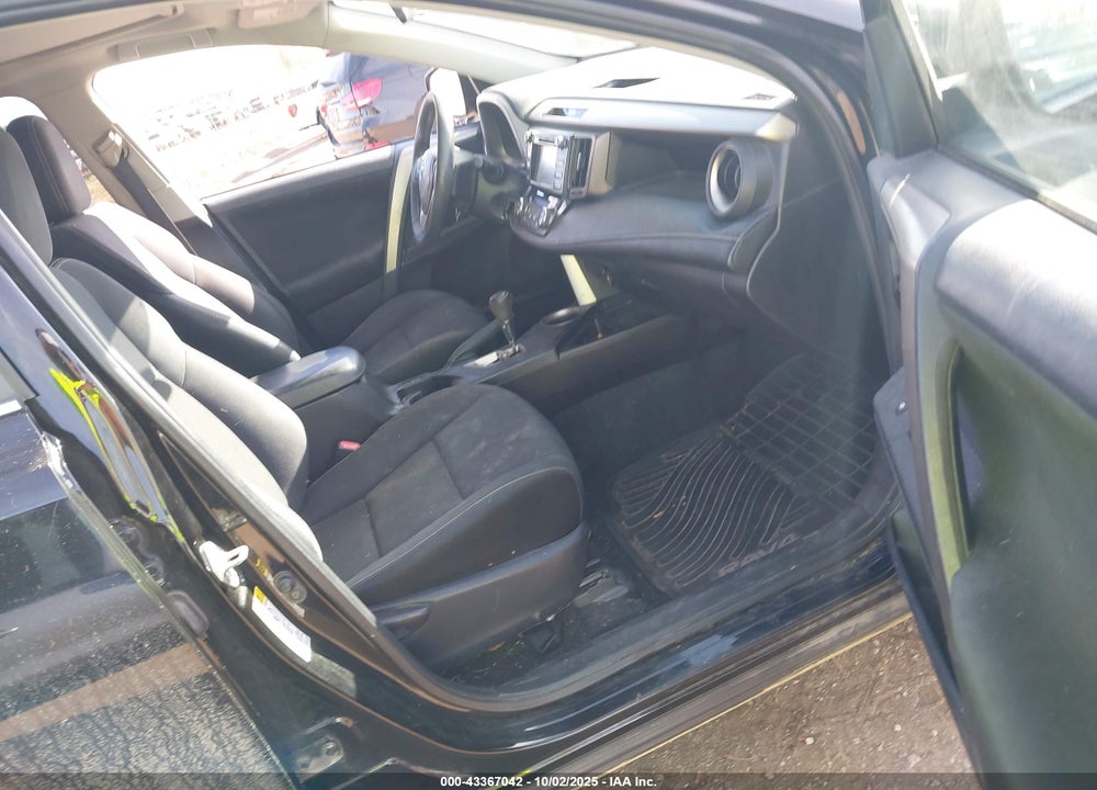 2013 TOYOTA RAV4 XLE VIN: 2T3WFREV3DW026224