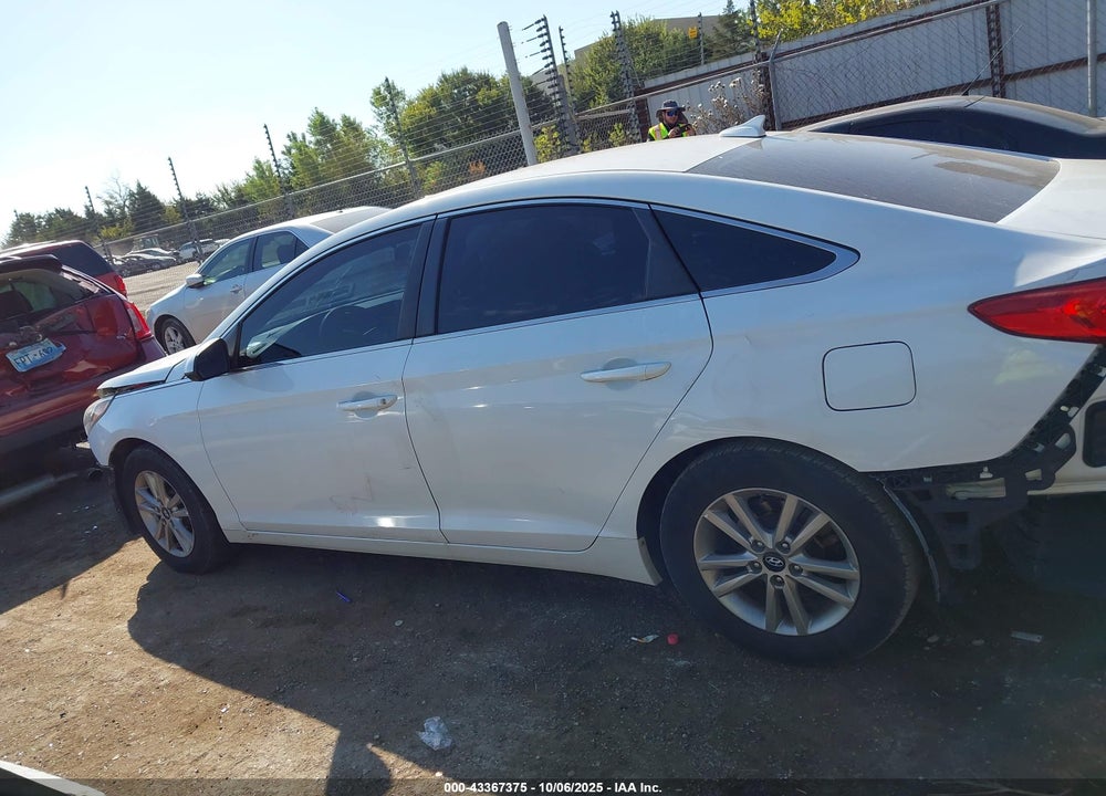 2017 HYUNDAI SONATA VIN: 5NPE24AF7HH495872
