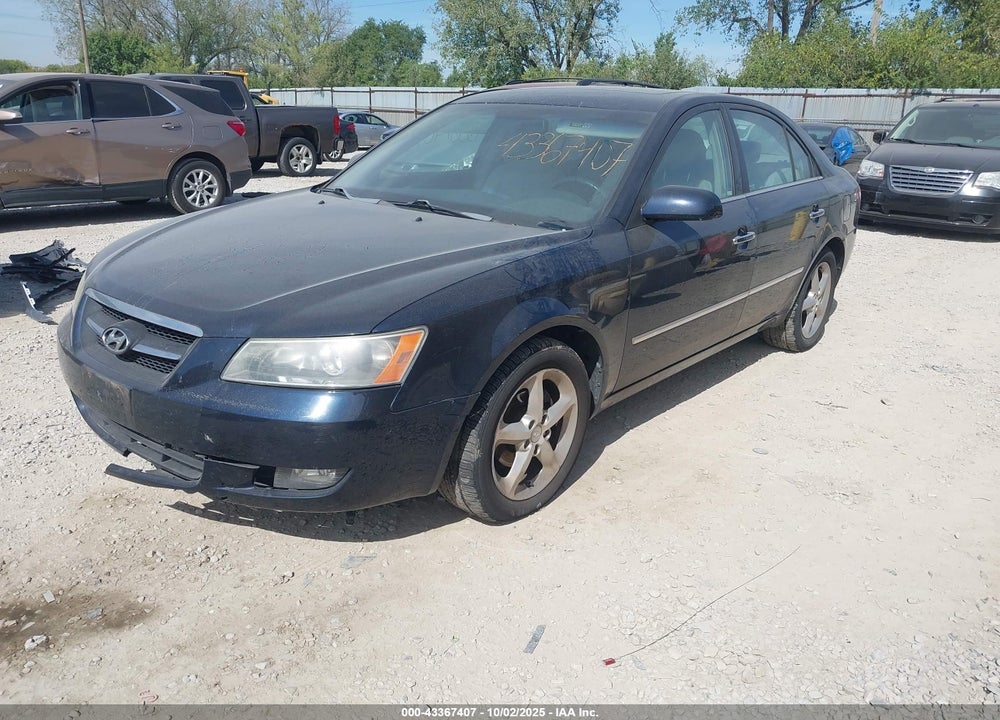 2008 HYUNDAI SONATA VIN: 5NPEU46C88H352597