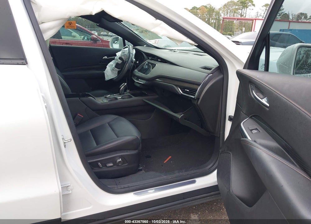 2020 CADILLAC XT4 VIN: 1GYFZFR45LF033046