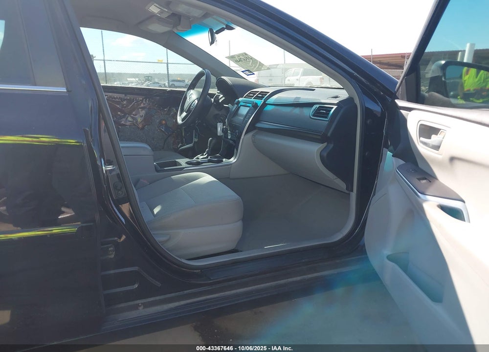 2015 TOYOTA CAMRY LE VIN: 4T1BF1FK5FU485772