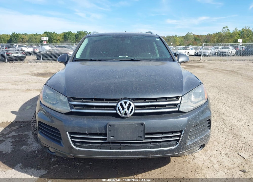 2013 VOLKSWAGEN TOUAREG VIN: WVGEP9BP9DD007068
