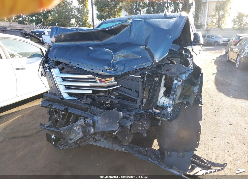 2020 CADILLAC ESCALADE ESV 4WD PLATINUM VIN: 1GYS4KKJ5LR236068