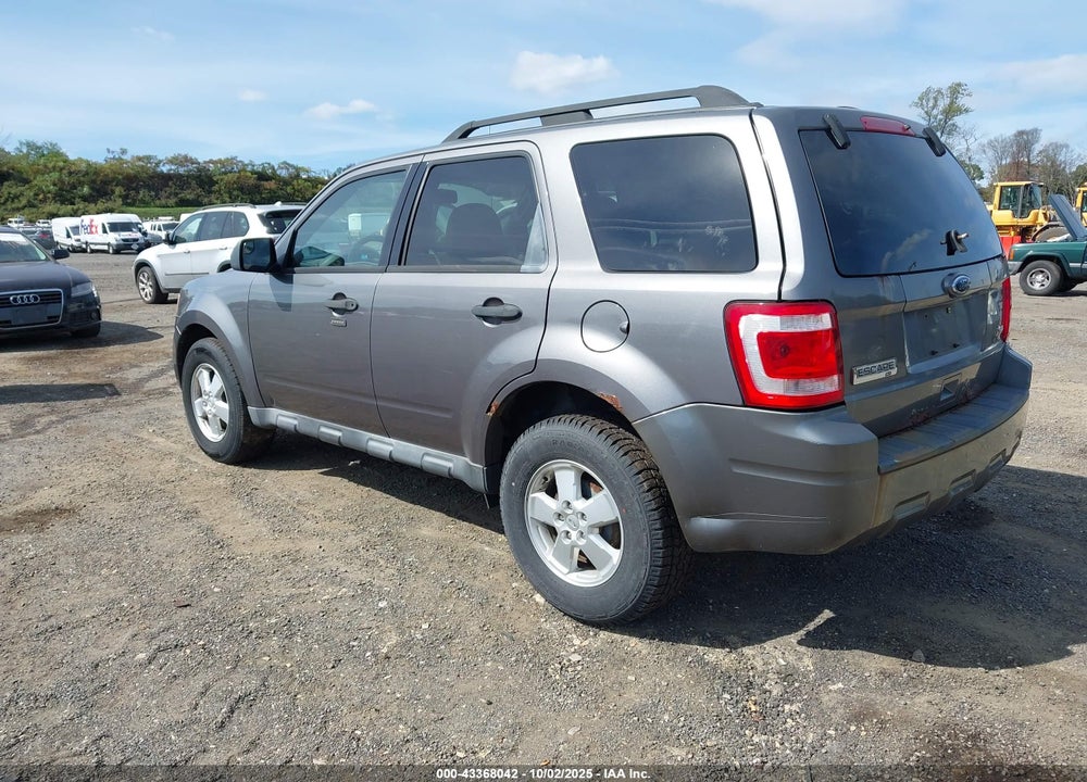 2010 FORD ESCAPE VIN: 1FMCU9DG7AKD31754