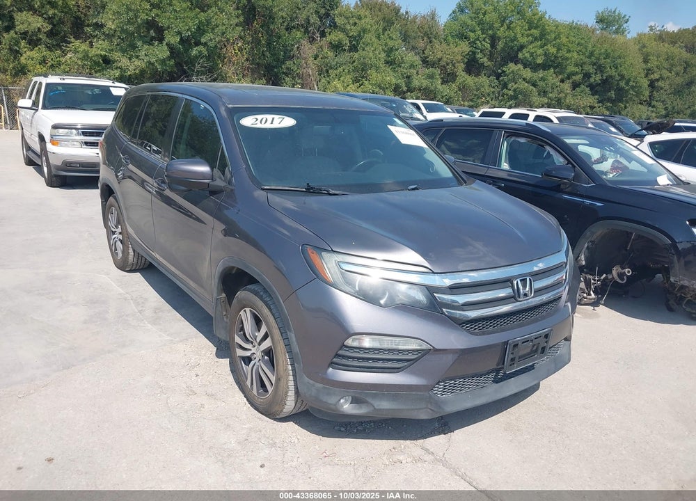 2017 HONDA PILOT EX-L VIN: 5FNYF5H75HB041348