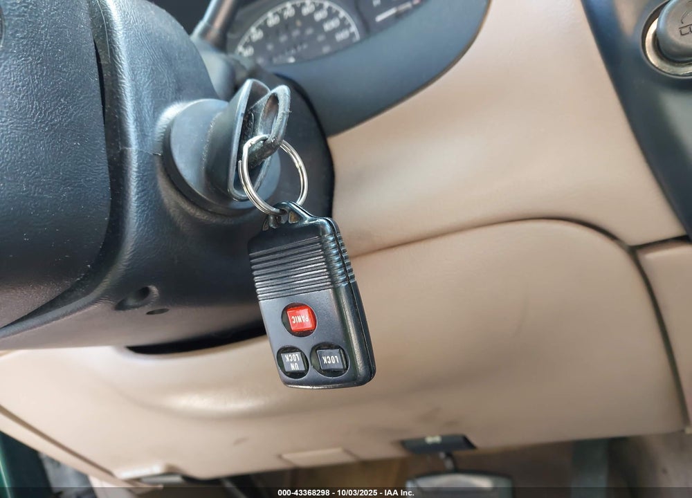 1997 FORD EXPLORER VIN: 1FMDU35P0VUB74580
