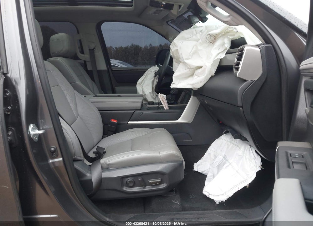2023 TOYOTA TUNDRA VIN: 5TFJA5DB5PX081752