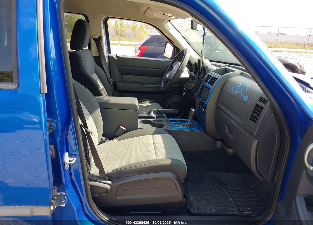 2008 DODGE NITRO SXT VIN: 1D8GU28K28W101457
