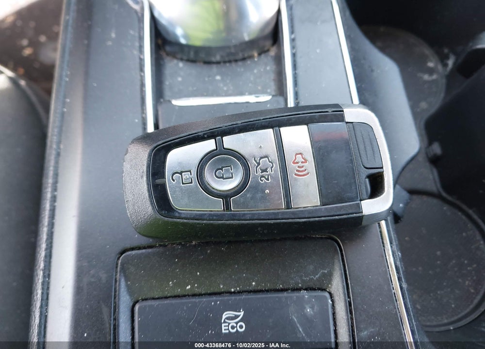 2019 FORD FUSION VIN: 3FA6P0LU8KR167798