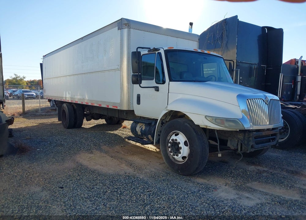 2004 INTERNATIONAL 4000 4300 VIN: 1HTMMAALX4H673182