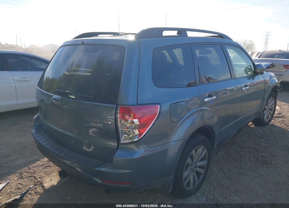 2013 SUBARU FORESTER VIN: JF2SHADC4DH407677