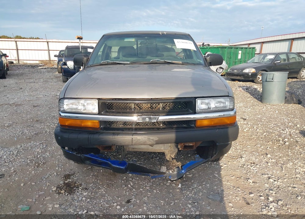 1998 CHEVROLET S-10 VIN: 1GCCS1441WK258311