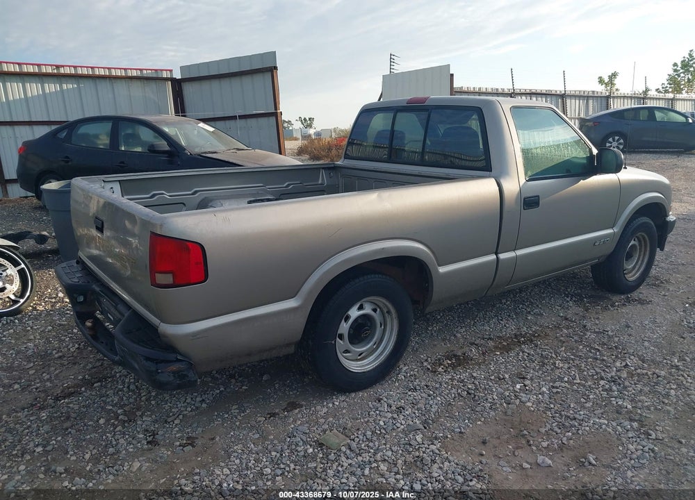 1998 CHEVROLET S-10 VIN: 1GCCS1441WK258311