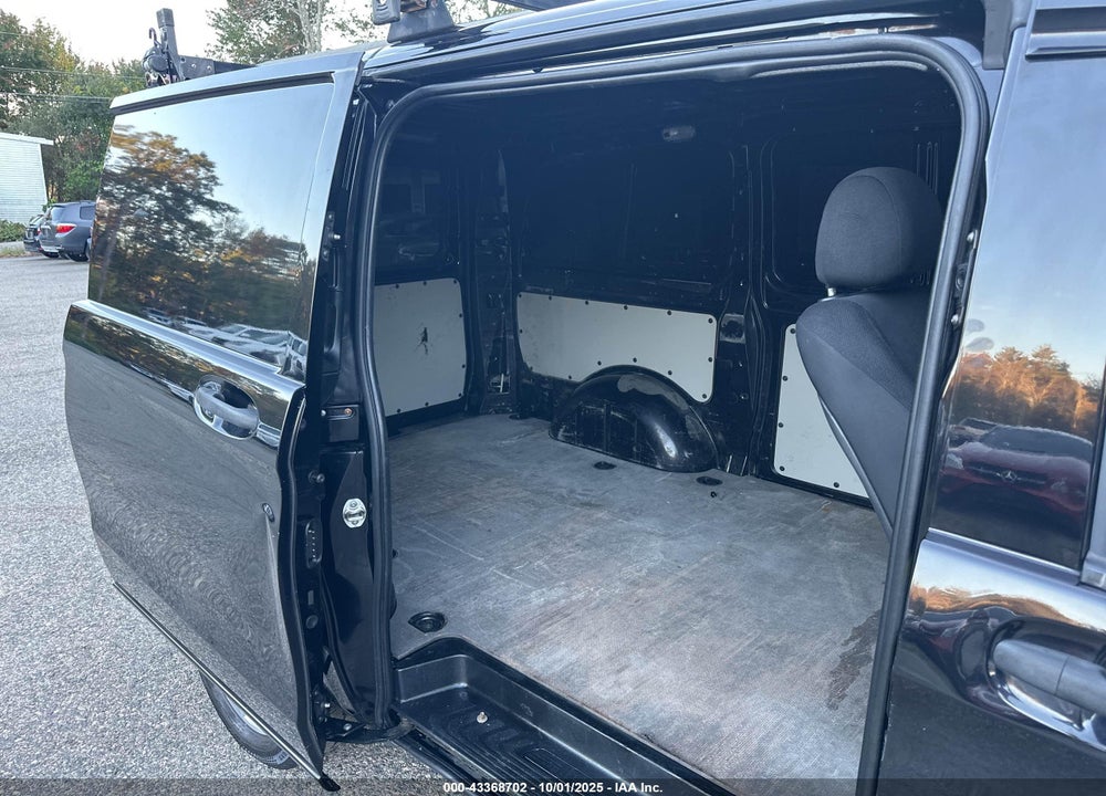 2016 MERCEDES-BENZ METRIS VIN: WD3PG2EA0G3156713