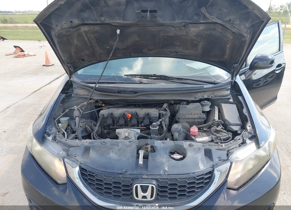 2013 HONDA CIVIC LX VIN: 2HGFB2F58DH558376