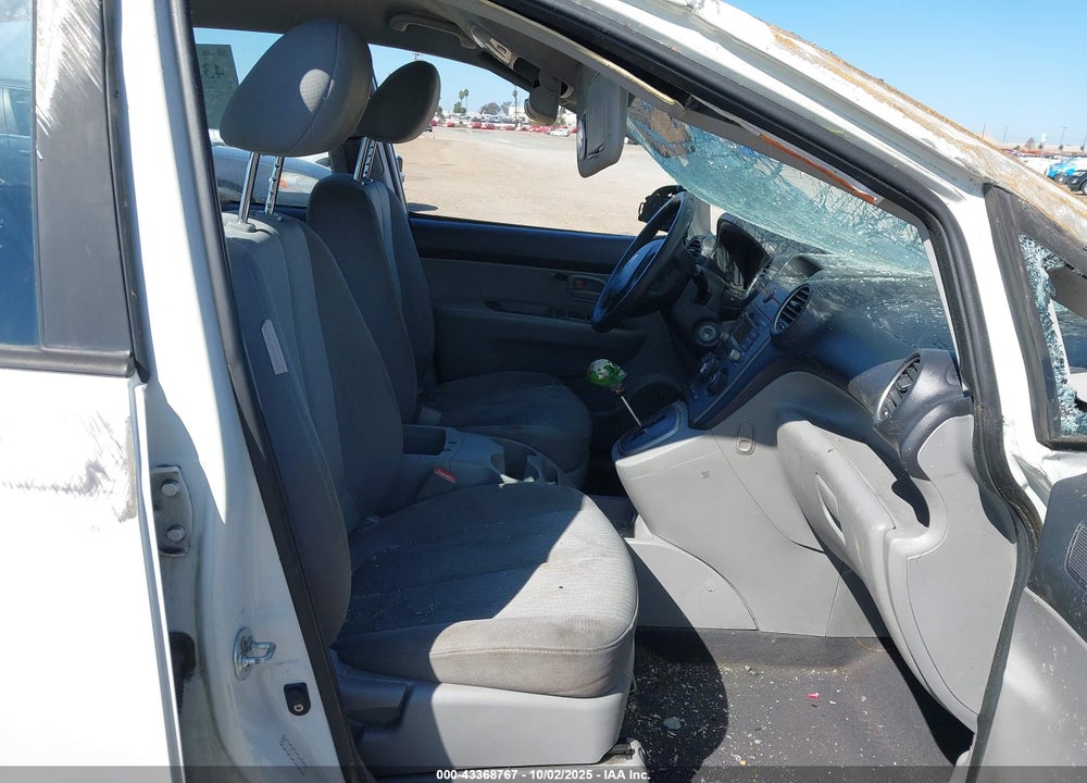 2009 KIA RONDO VIN: KNAFG529X97263046