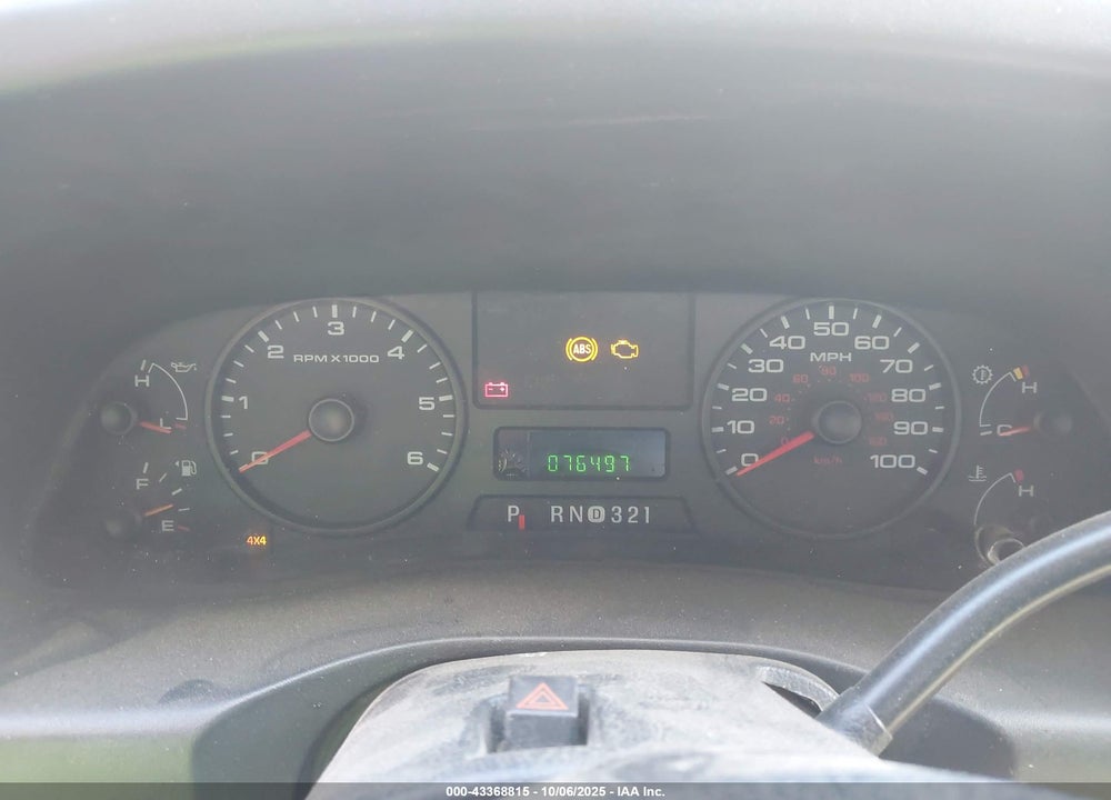 2005 FORD F-250 VIN: 1FTNF21555EA09040