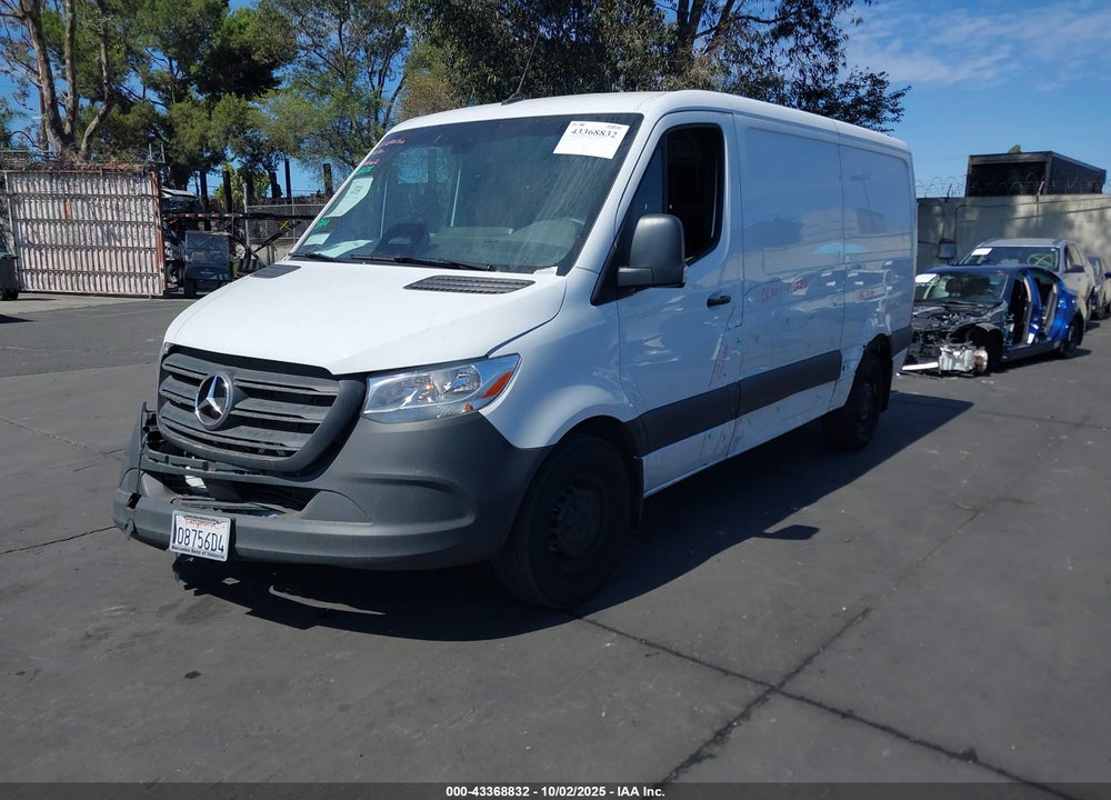 2025 MERCEDES-BENZ SPRINTER 2500 STANDARD ROOF 4-CYL DIESEL VIN: W1Y4KBHY4ST208171