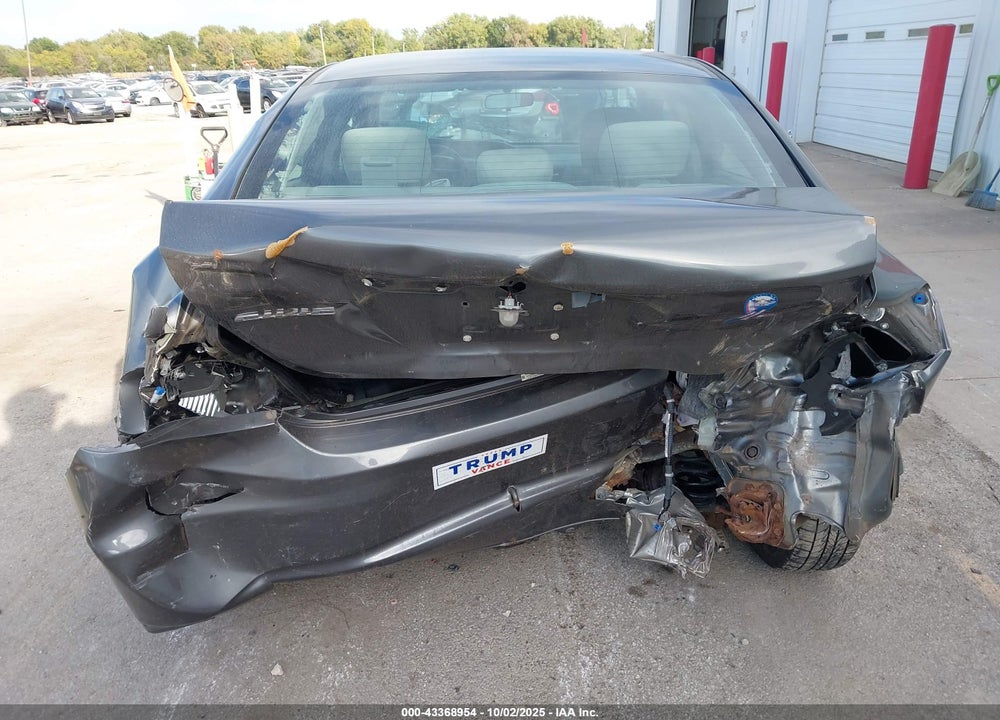 2012 HONDA CIVIC LX VIN: 19XFB2F58CE076385