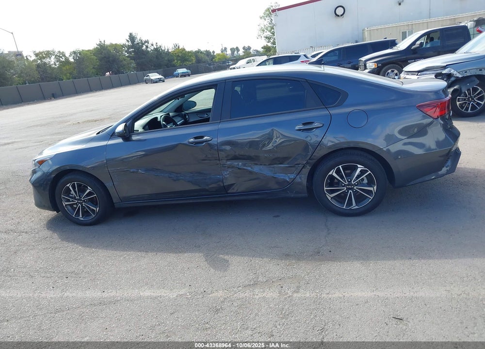 2024 KIA FORTE VIN: 3KPF24AD6RE827566