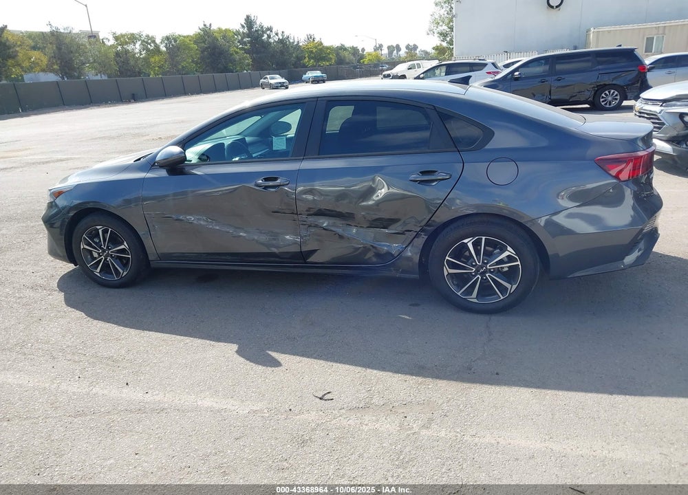 2024 KIA FORTE VIN: 3KPF24AD6RE827566