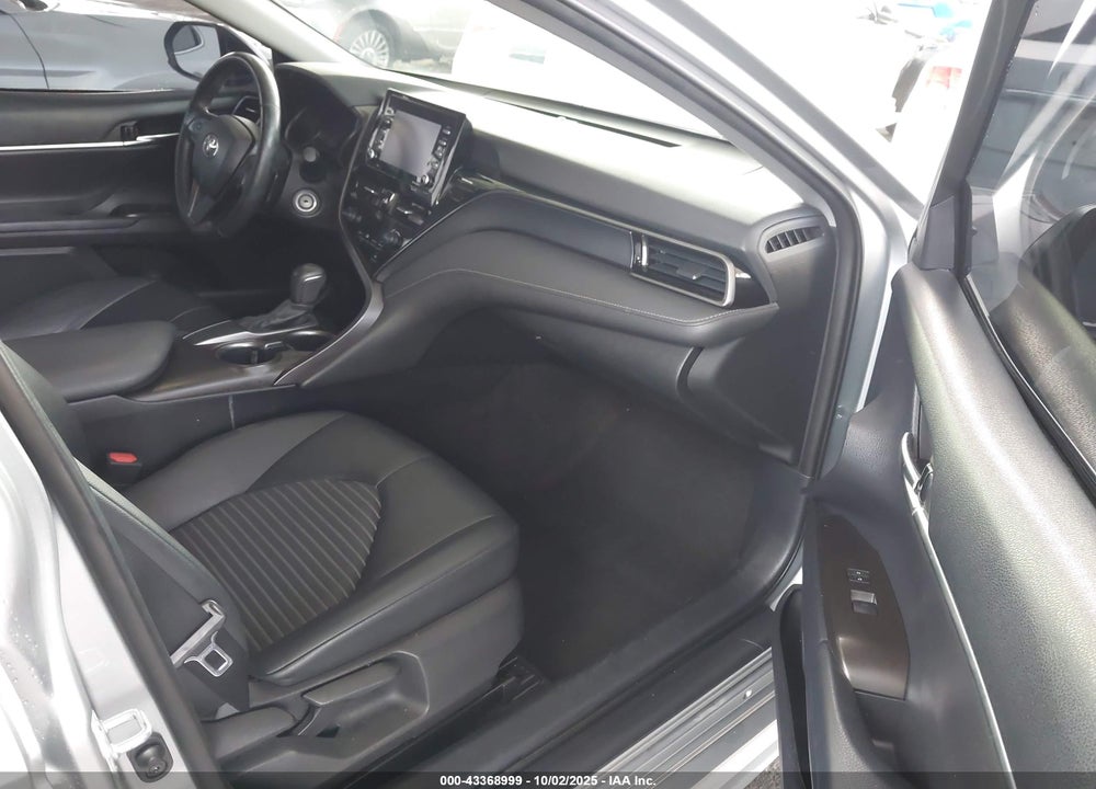 2021 TOYOTA CAMRY SE VIN: 4T1G11AK6MU608827