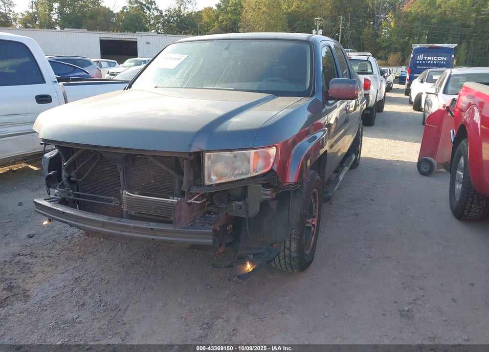 2013 HONDA RIDGELINE RTS VIN: 5FPYK1F41DB005588
