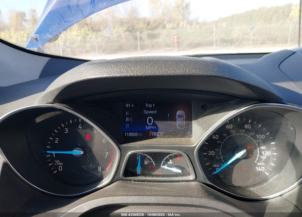 2017 FORD ESCAPE VIN: 1FMCU9GD4HUB94661