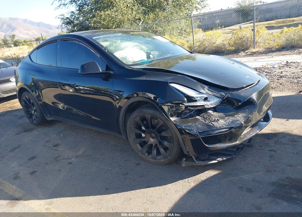 2023 TESLA MODEL Y AWD/LONG RANGE DUAL MOTOR ALL-WHEEL DRIVE VIN: 7SAYGAEE1PF911557