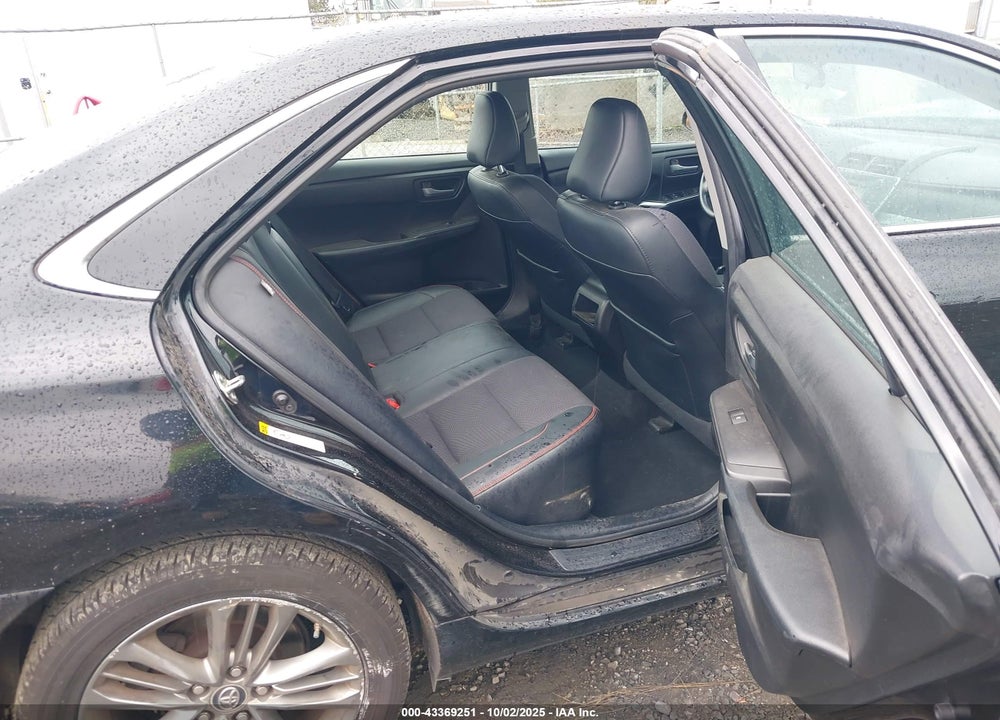 2016 TOYOTA CAMRY VIN: 4T1BF1FK0GU130946