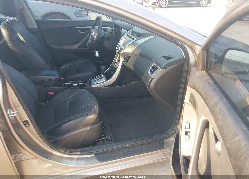 2012 HYUNDAI ELANTRA LIMITED VIN: 5NPDH4AE6CH083629