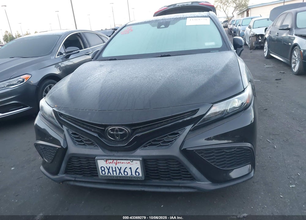 2021 TOYOTA CAMRY SE VIN: 4T1T11AK9MU485667