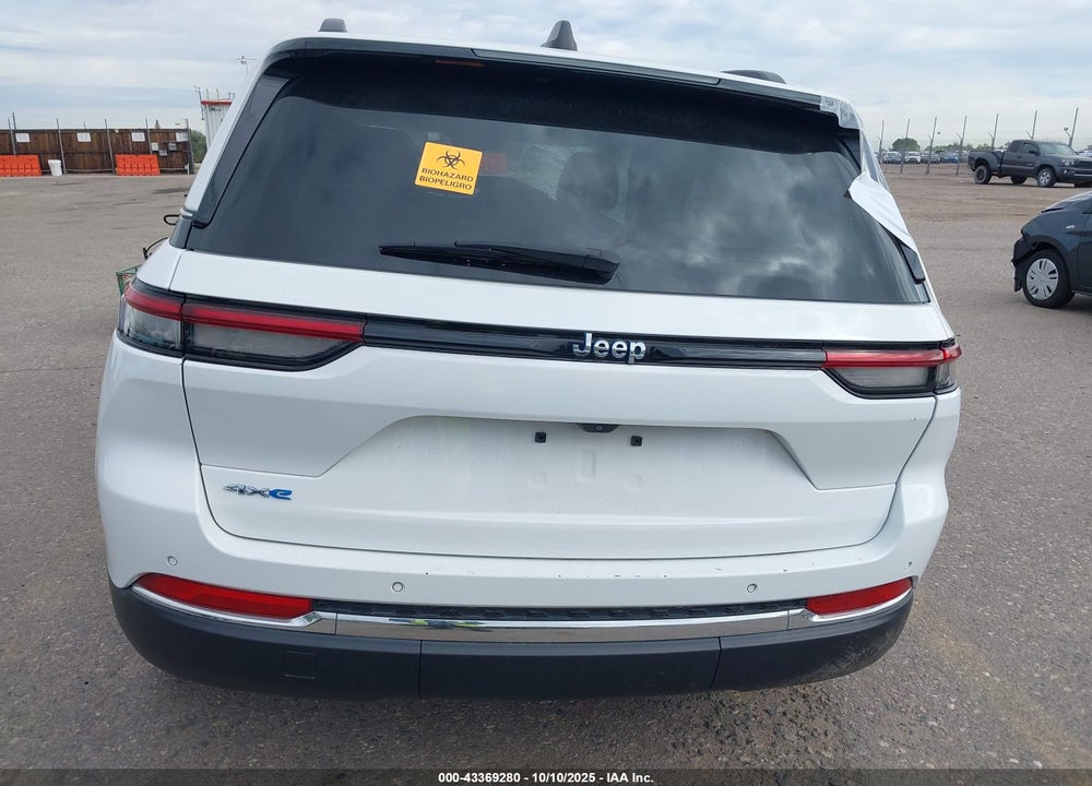 2024 JEEP GRAND CHEROKEE 4XE VIN: 1C4RJYB61RC710573