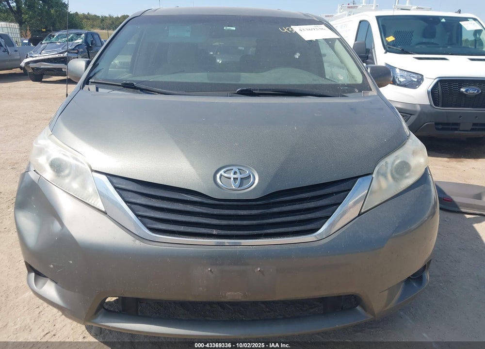 2011 TOYOTA SIENNA LE V6 VIN: 5TDKK3DC9BS017632