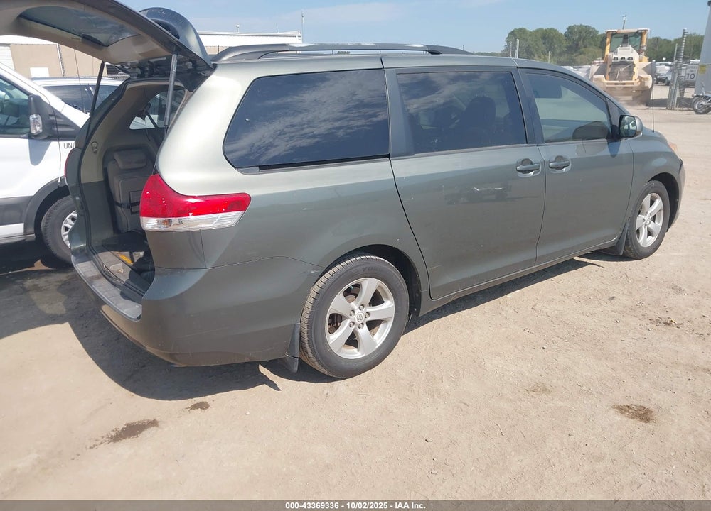 2011 TOYOTA SIENNA LE V6 VIN: 5TDKK3DC9BS017632