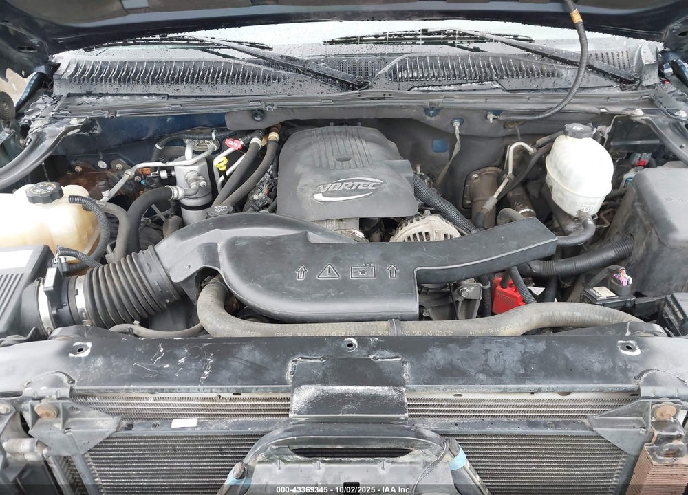 2006 CHEVROLET TAHOE LS VIN: 1GNEC13V56J101118