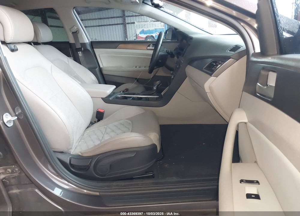2017 HYUNDAI SONATA VIN: 5NPE34AF6HH473679