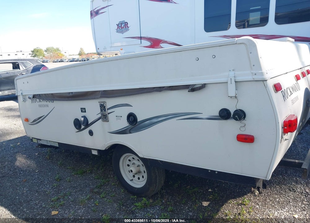 2014 UNDEFINED --- VIN: 4X4CFM418ED289046