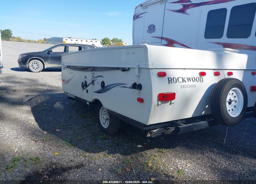 2014 UNDEFINED --- VIN: 4X4CFM418ED289046