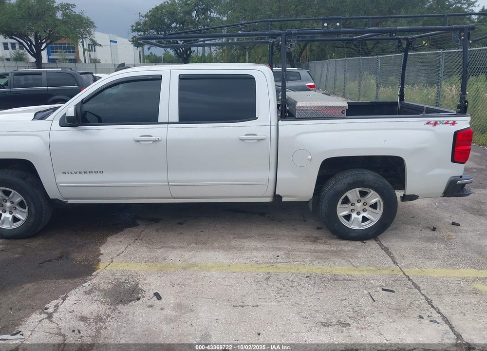 2017 CHEVROLET SILVERADO 1500 1LT VIN: 3GCUKREC2HG117900