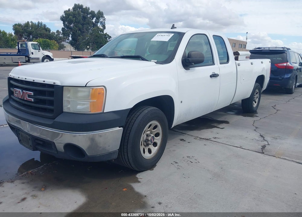 2008 GMC SIERRA 1500 VIN: 1GTEC19J38E172469