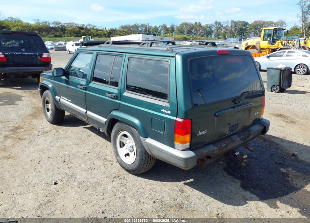 2001 JEEP CHEROKEE SPORT VIN: 1J4FF48S81L570747