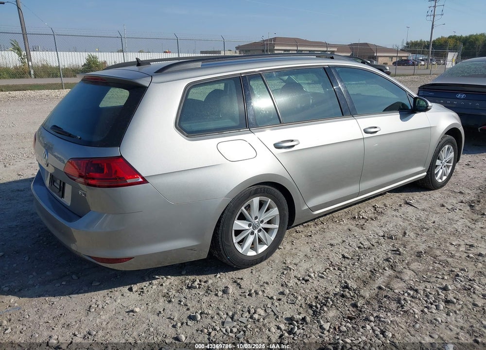2017 VOLKSWAGEN GOLF SPORTWAGEN VIN: 3VWC17AU2HM501305