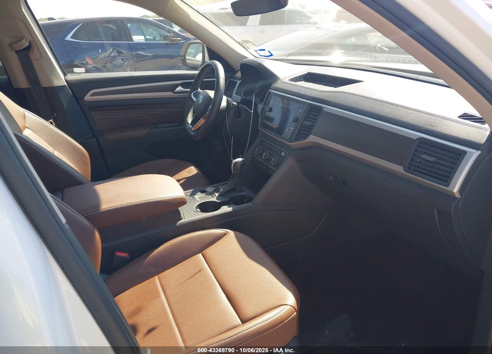 2021 VOLKSWAGEN ATLAS 3.6L V6 SE W/TECHNOLOGY VIN: 1V2JR2CA1MC591596