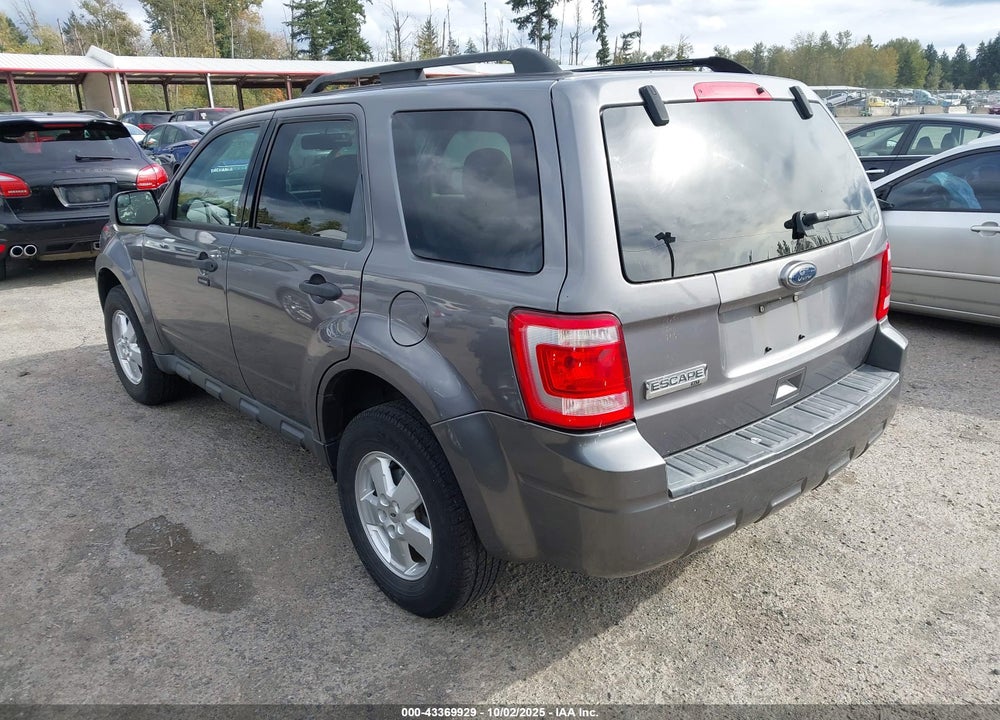 2010 FORD ESCAPE VIN: 1FMCU9D76AKD21555