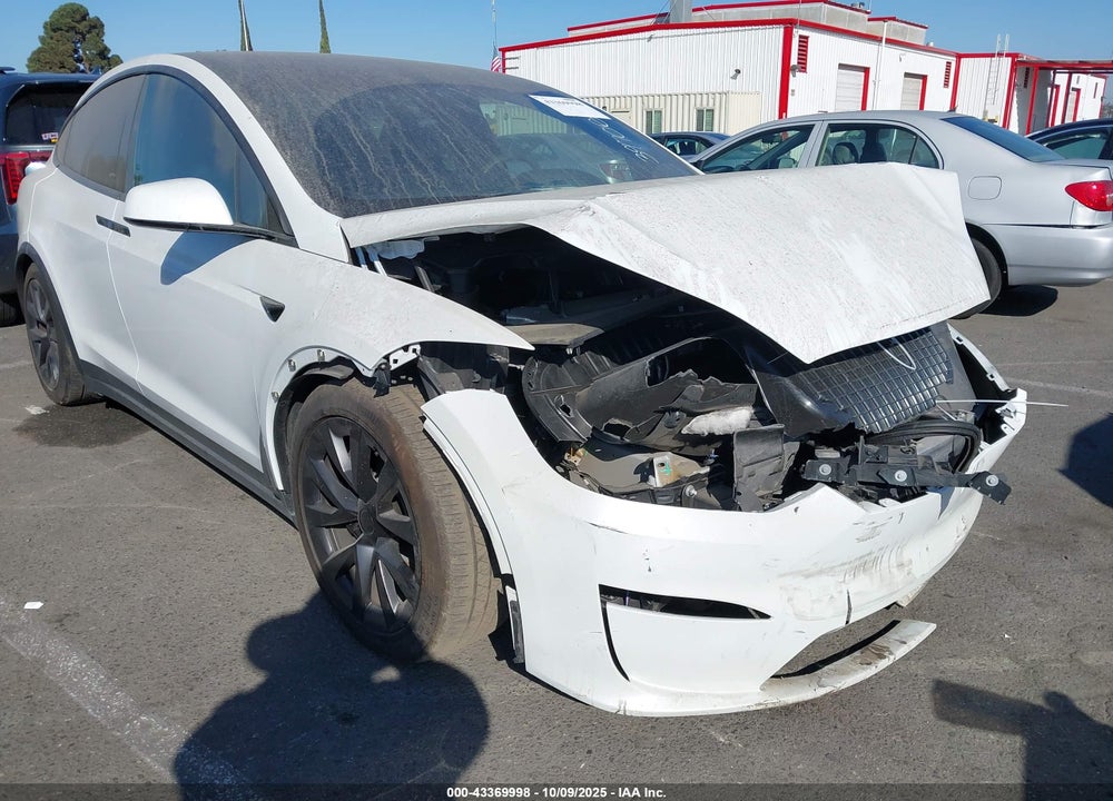 2023 TESLA MODEL X DUAL MOTOR ALL-WHEEL DRIVE/STANDARD RANGE VIN: 7SAXCAE50PF397062