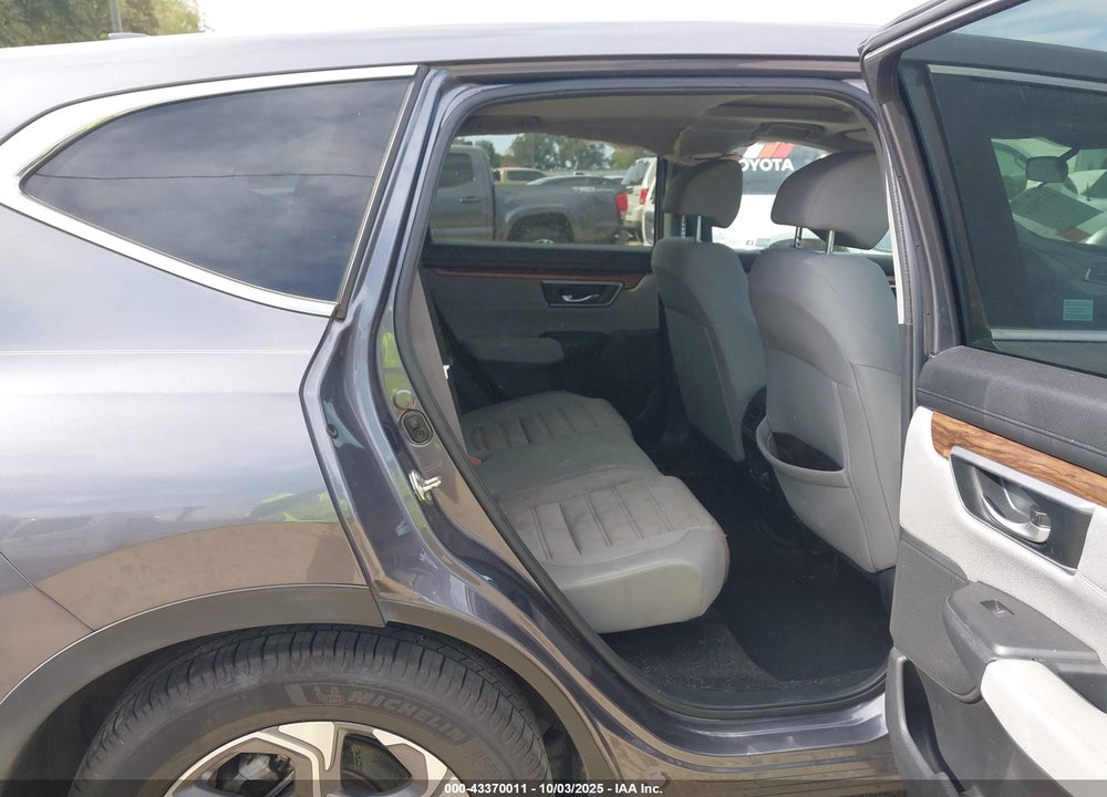 2017 HONDA CR-V VIN: 5J6RW1H54HL005430