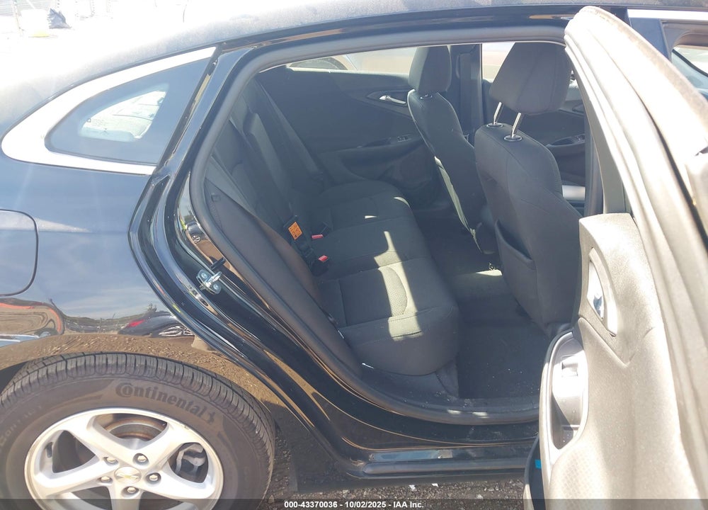 2018 CHEVROLET MALIBU VIN: 1G1ZB5ST4JF235594