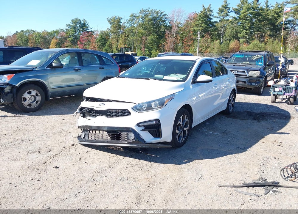 2019 KIA FORTE LXS VIN: 3KPF24AD6KE007493